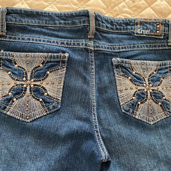 Stylish Cruel MALLORY Jeans Women’s Size 11/12 LONG Stretch Relaxed Flare Style - Picture 3 of 7